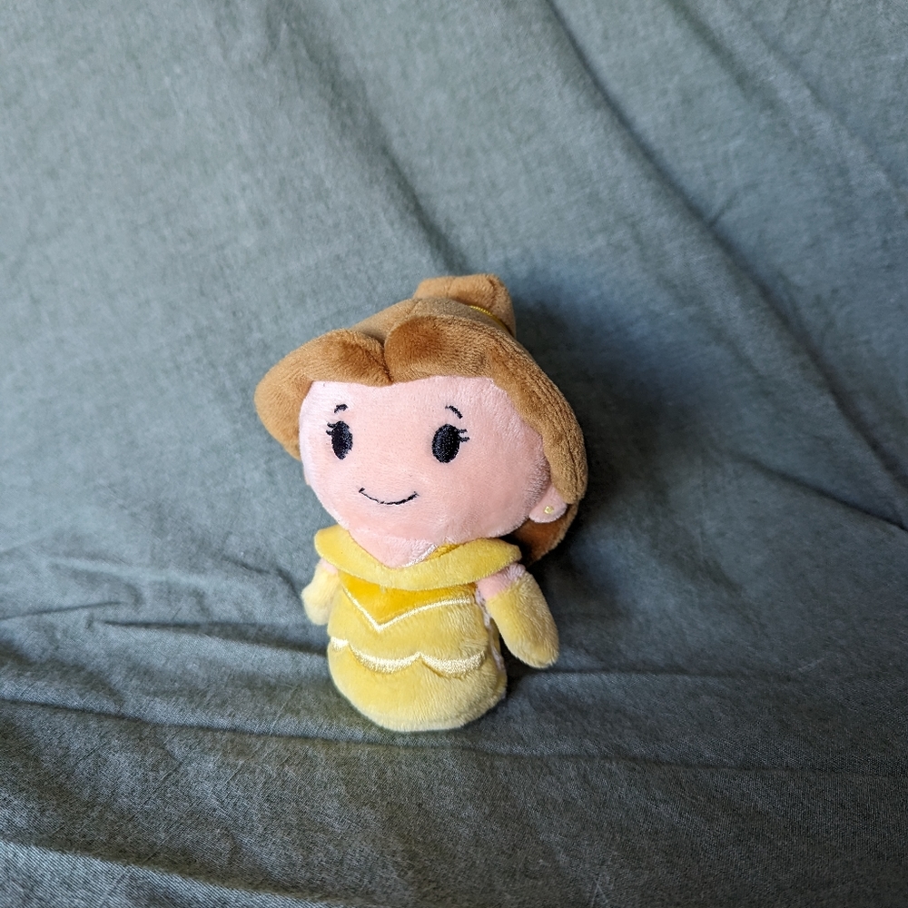 Disney Belle Yellow Dress Retired Hallmark Itty bittys 4in plush Beauty & Beast